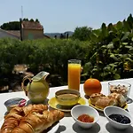 La Petite Boheme Szálloda 3*