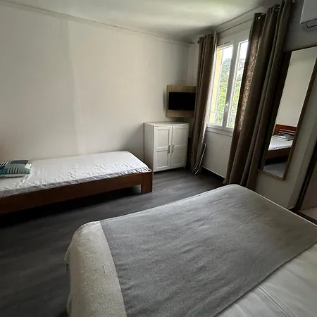 La Petite Boheme Le Lavandou