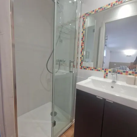 La Petite Boheme Готель