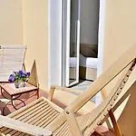 La Petite Boheme Hotel 3*
