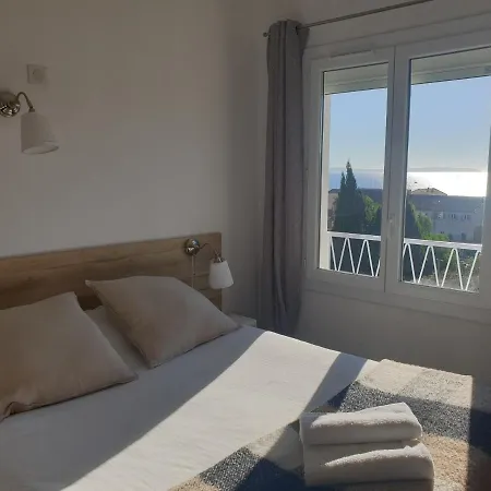 La Petite Bohème 3* Le Lavandou