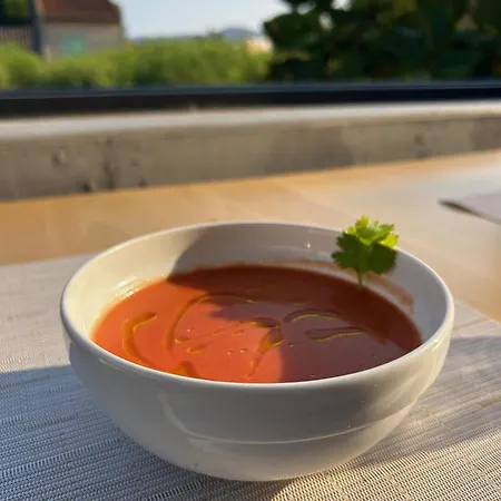 La Petite Boheme Hotel 3*