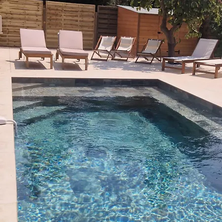 La Petite Boheme Hotel