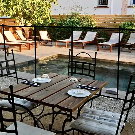 La Petite Boheme Hotell 3*