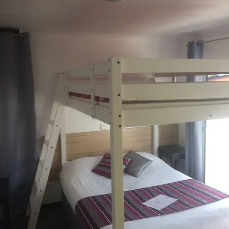 Hotel La Petite Boheme Le Lavandou