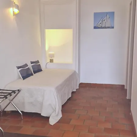 Hotel La Petite Boheme