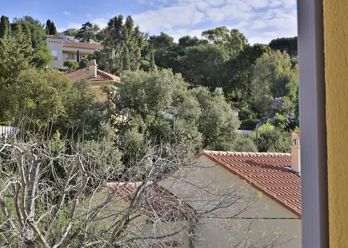 La Petite Boheme Ξενοδοχείο Le Lavandou