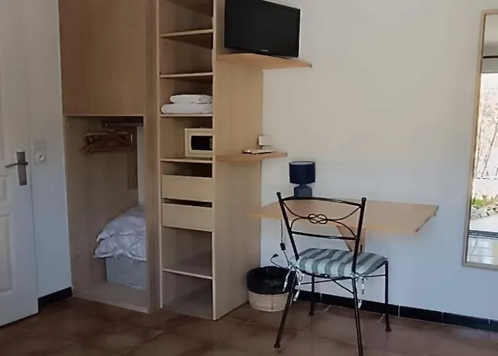 La Petite Boheme Le Lavandou