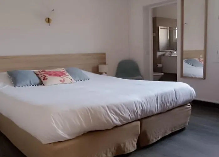 La Petite Boheme Le Lavandou