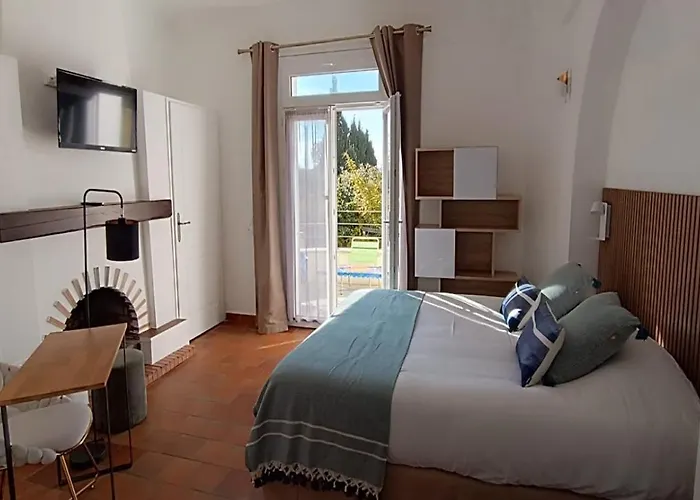 La Petite Boheme Hotel Le Lavandou