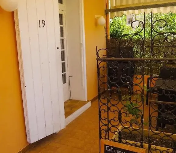 Ξενοδοχείο La Petite Boheme Le Lavandou